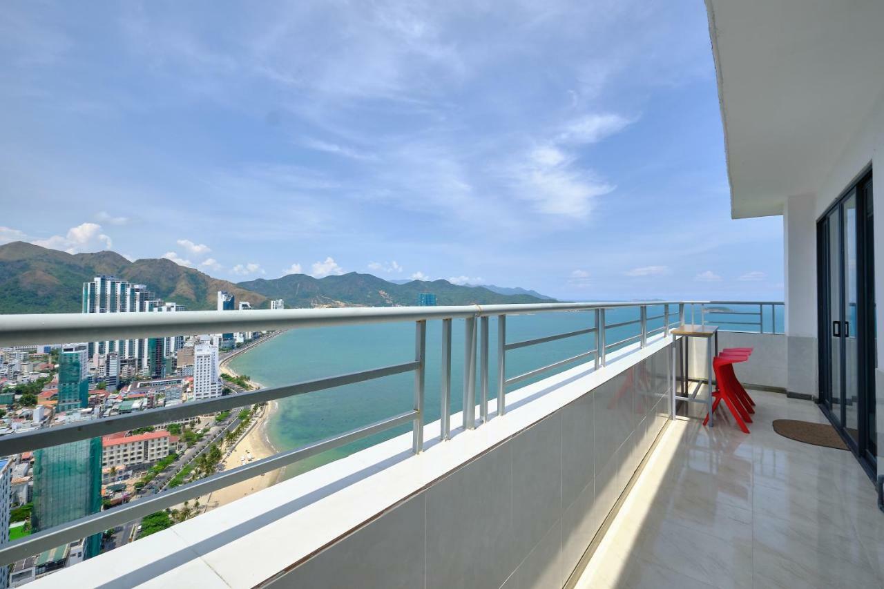 נה טראנג Sunrise Hon Chong Ocean View Apartment מראה חיצוני תמונה
